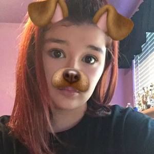 Meet your Posher, Maegan